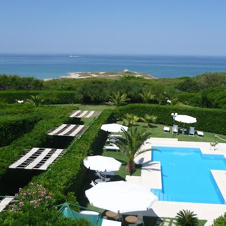 Residence Punta Cassano - In Piscina Sulla Spiaggia Di Sabbia Сан Фоча Екстериор снимка