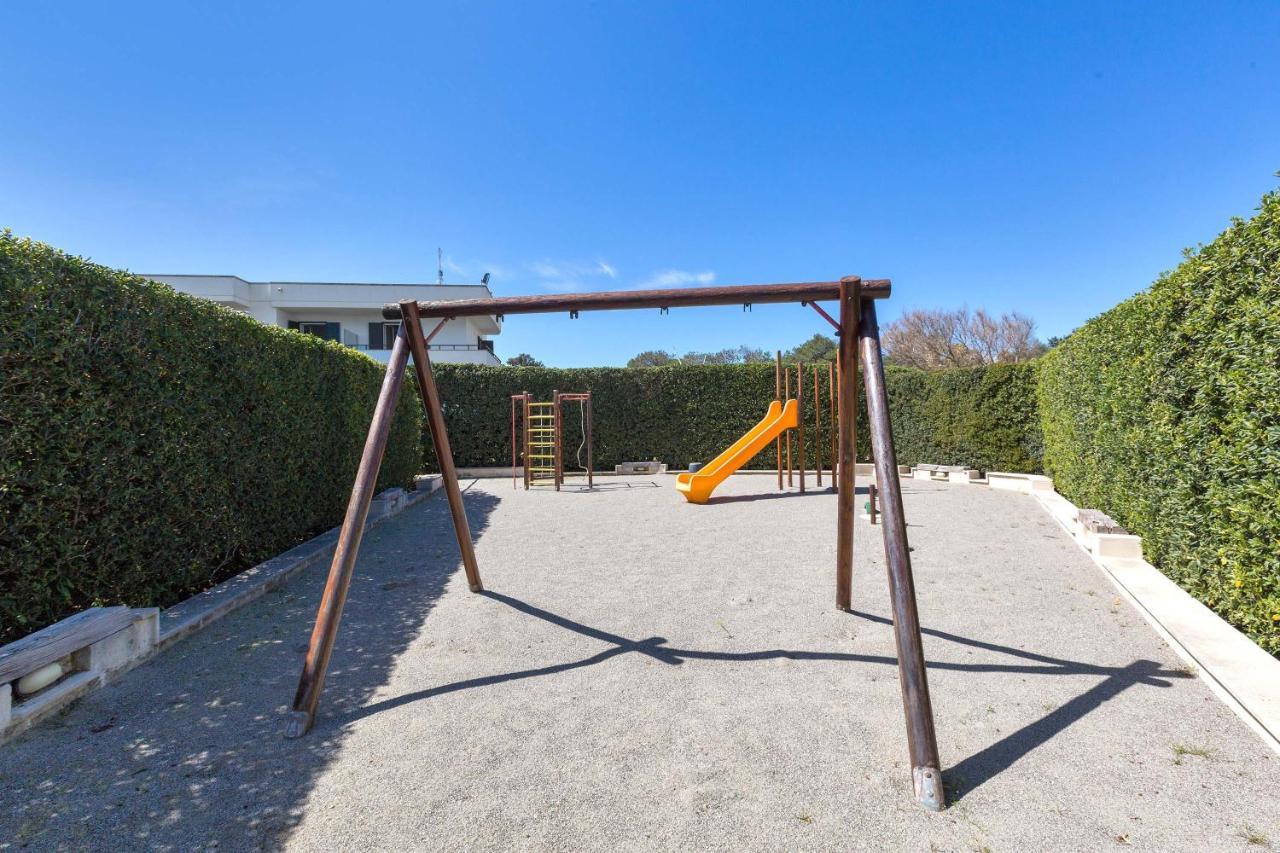 Residence Punta Cassano - In Piscina Sulla Spiaggia Di Sabbia Сан Фоча Екстериор снимка