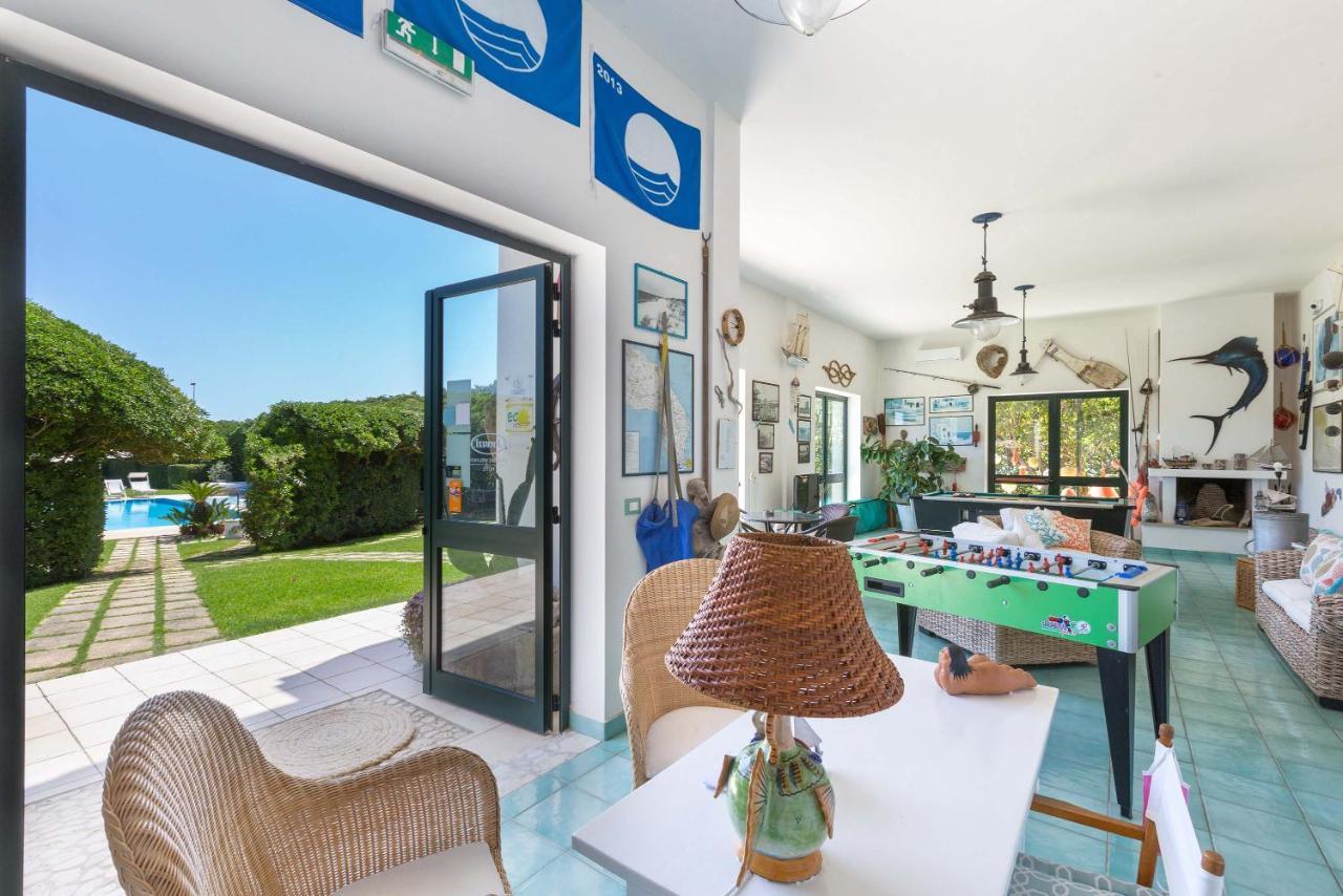 Residence Punta Cassano - In Piscina Sulla Spiaggia Di Sabbia Сан Фоча Екстериор снимка